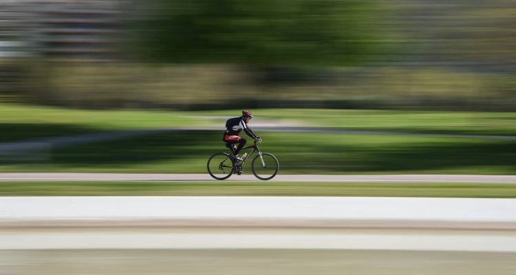 découvrez notre guide complet pour sélectionner le meilleur vélo de route. que vous soyez débutant ou cycliste expérimenté, explorez des conseils sur les types de vélos, les caractéristiques essentielles, et comment trouver celui qui correspond parfaitement à vos besoins et à votre style de conduite.