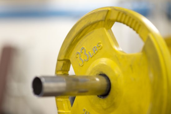découvrez les avantages de l'entraînement en force ! améliorez votre condition physique, augmentez votre masse musculaire et boostez votre métabolisme. rejoignez-nous pour des conseils et des routines adaptés à tous les niveaux.