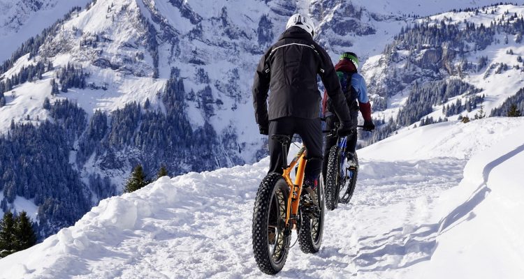 découvrez l'univers passionnant du cyclisme, entre aventures sur routes pittoresques et défis sportifs. que vous soyez amateur ou cycliste aguerri, explorez des conseils, des itinéraires et des astuces pour profiter pleinement de chaque pédalage.