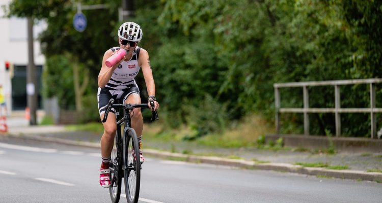 découvrez les courses de cyclisme légendaires qui ont marqué l'histoire du sport. explorez les défis, les champions et les moments incontournables qui rendent ces épreuves inoubliables.