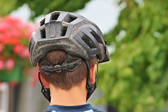découvrez les critères essentiels pour choisir le casque de vélo idéal, alliant sécurité, confort et style. protégez-vous efficacement tout en profitant de vos balades à deux roues.