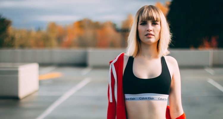 découvrez notre programme de fitness complet, conçu pour vous aider à atteindre vos objectifs de santé et de forme physique. que vous soyez débutant ou athlète confirmé, notre approche personnalisée combine exercices, nutrition et motivation pour transformer votre corps et votre esprit.