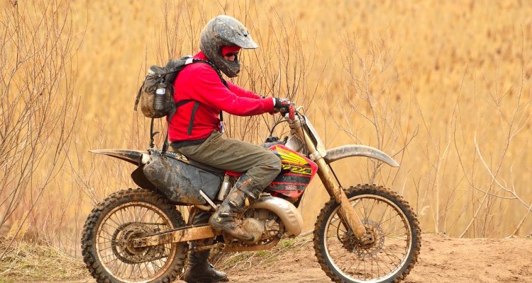 découvrez notre sélection de vélos de route adaptés à tous les niveaux, alliant performance, confort et style. trouvez le modèle idéal pour vos aventures sur deux roues!
