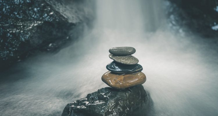 découvrez tout ce que vous devez savoir sur la balance : types, utilités, conseils d'achat et astuces pour un usage optimal au quotidien.