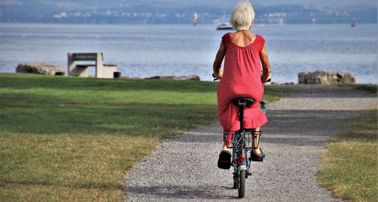 découvrez notre vaste sélection d'accessoires de cyclisme, conçus pour améliorer votre expérience sur deux roues. que vous soyez un cycliste débutant ou un professionnel, trouvez ici tout le nécessaire pour rouler en toute sécurité et confort.