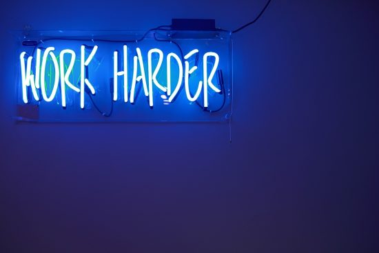 découvrez comment la motivation personnelle peut transformer votre vie. explorez des techniques efficaces, des conseils pratiques et des stratégies inspirantes pour atteindre vos objectifs et cultiver votre passion au quotidien.