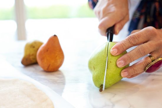 découvrez l'univers de la nutrition sportive avec des conseils adaptés pour optimiser vos performances, améliorer votre récupération et atteindre vos objectifs. que vous soyez athlète professionnel ou amateur, trouvez des recettes, des recommandations de suppléments et des stratégies nutritionnelles pour maximiser votre énergie et votre endurance.