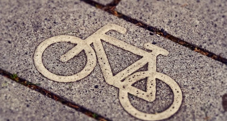 découvrez notre sélection de vélos de route performants, conçus pour les passionnés de cyclisme. que vous soyez débutant ou professionnel, trouvez le modèle idéal pour vos aventures sur routes. profitez de légèreté, d'aérodynamisme et de confort avec nos bicyclettes haut de gamme.
