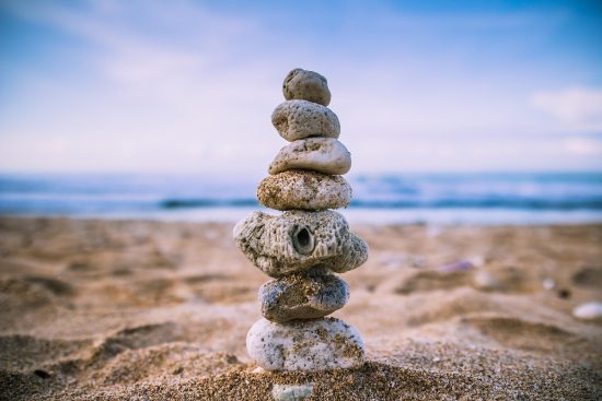 découvrez notre article sur la balance, un outil essentiel pour mesurer avec précision le poids des objets. apprenez comment choisir la balance adaptée à vos besoins, ses différentes utilisations et l'importance de cet instrument dans la vie quotidienne.