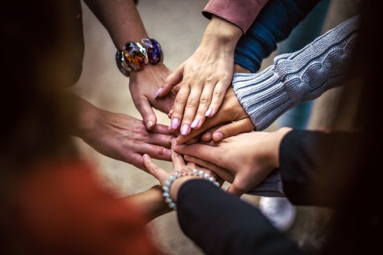 découvrez des stratégies d'équipe innovantes et efficaces pour optimiser la collaboration et améliorer la performance de votre groupe. apprenez à élaborer des tactiques adaptées à votre équipe pour atteindre vos objectifs communs.